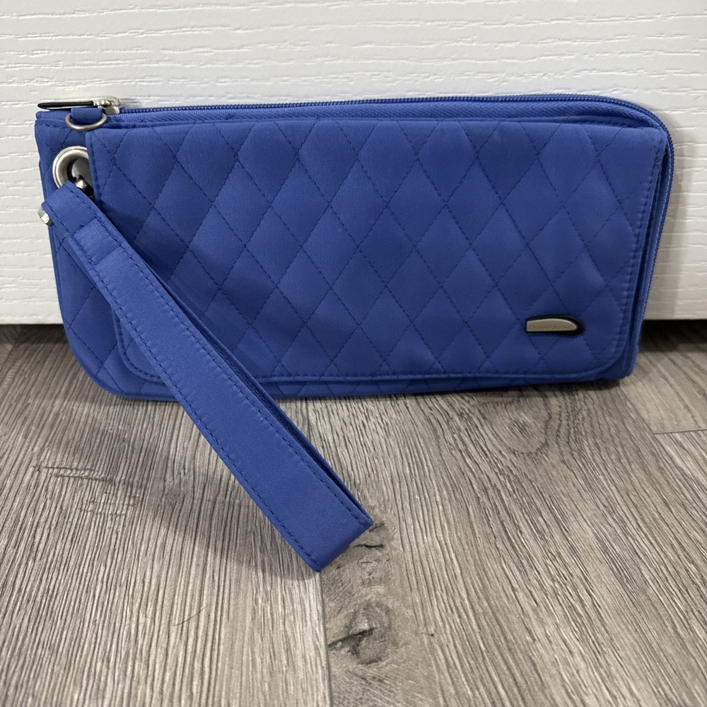TRAVELON‎ QUILTED FABRIC ANTI-THEFT CLUTCH WALLET WRISTLET BLUE LIME GREEN